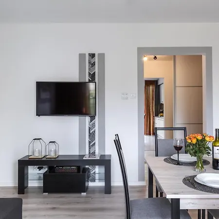 Apartment Konopnickiej11/17 *